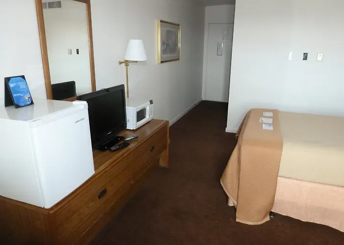 Hotel The Lodge In Springfield 3*